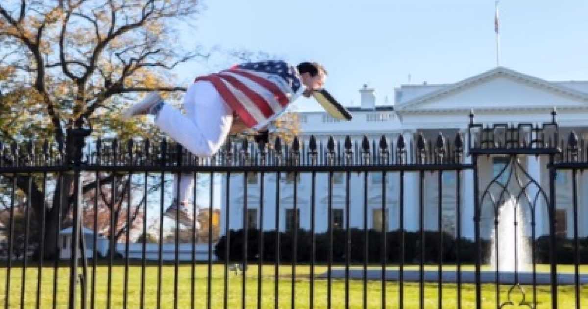 white house jumper