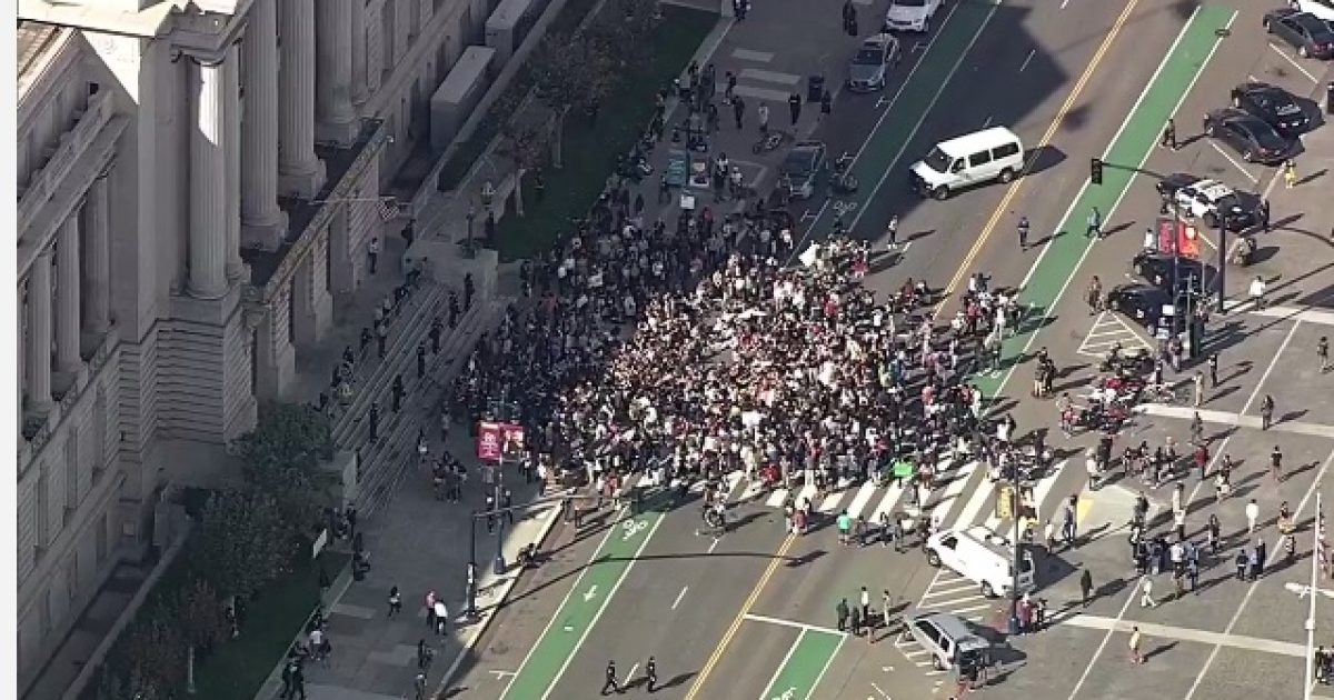 student-protests-ca